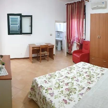 Casa Sicilia *